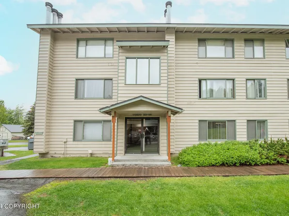 305 Donna Dr Unit 21, Anchorage, AK 99504