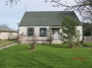 512 South St, Corning, CA 96021