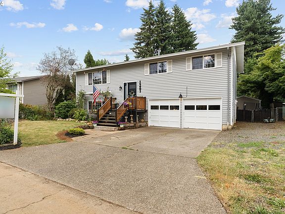 2nd image of 19007 Bedford Dr