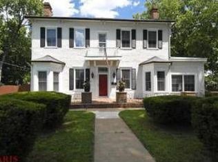 2824 Laclede Station Rd, Saint Louis, MO 63143