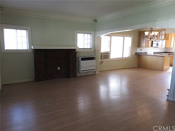 2nd image of 315 S Chapel Ave