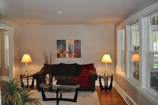 4th image of 7742 W Columbia Ave