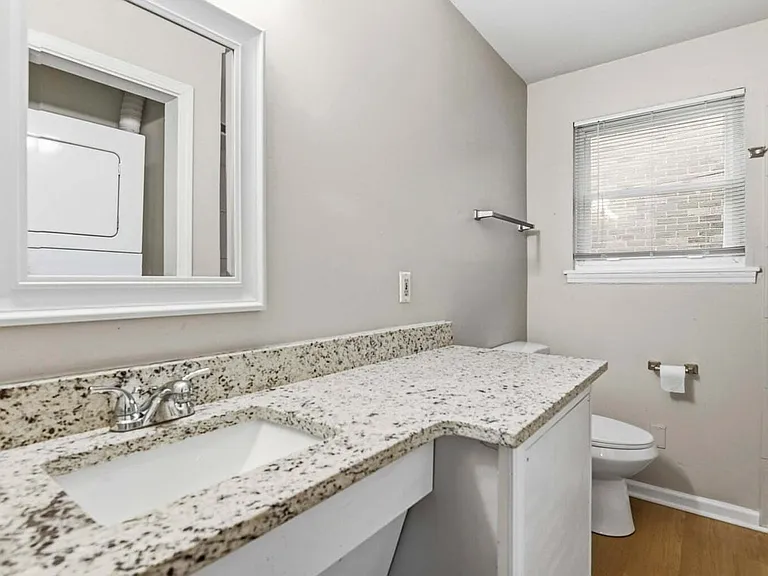 2107 Rondo St #107 — Photo 14