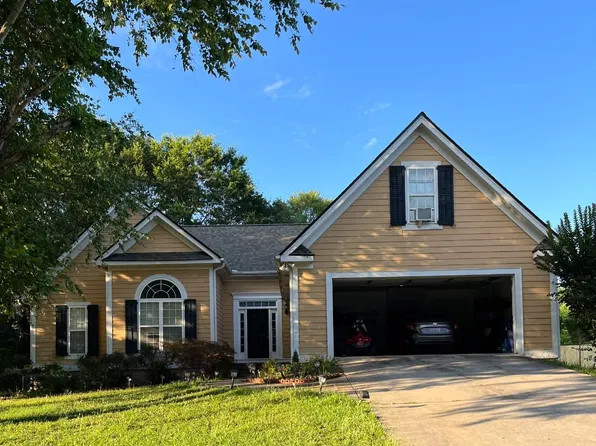 420 Wood Ln, Athens, GA 30605