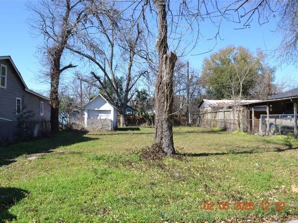 526 Kress St, Houston, TX 77020