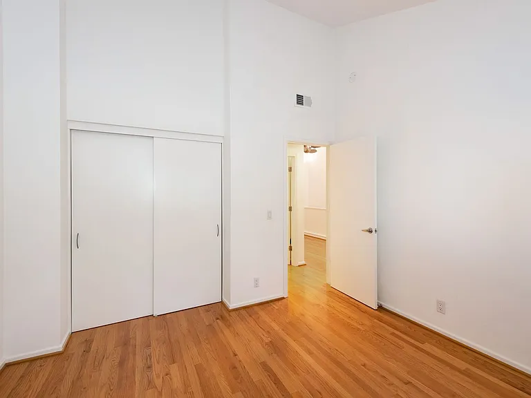 923 Weldon Rd — Photo 17