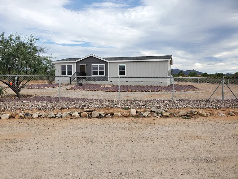 13500 E Greystokes Dr #1 — Photo 35