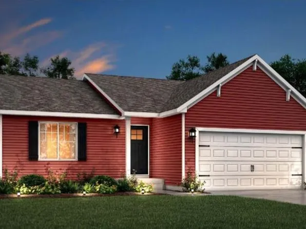 1100 Cedarwood Dr, Greenville, MI 48838