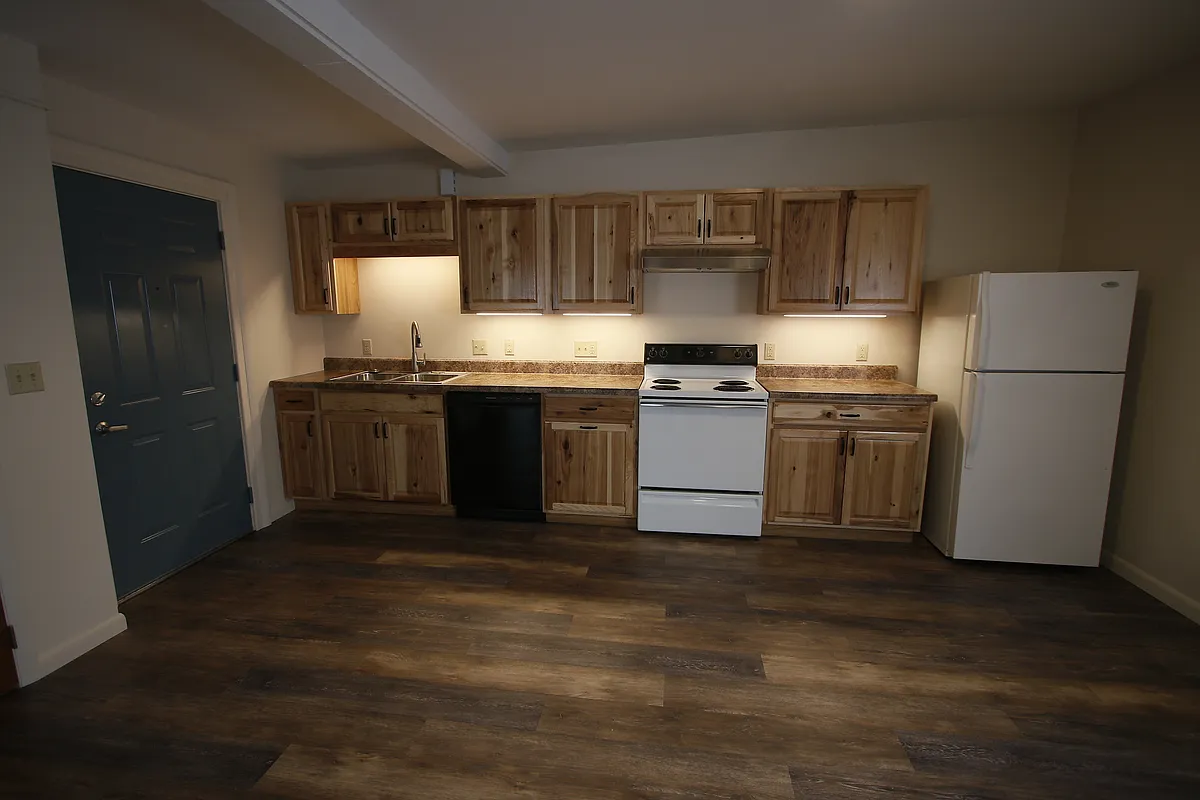 Building Photo - 201-221 W Union St #217