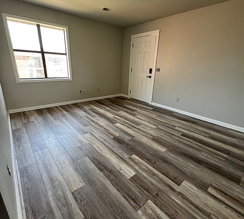 3rd image of 205 N Ford St #4