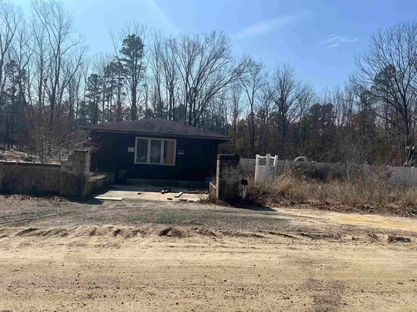 812 5th Rd, Mays Landing, NJ 08330