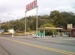 1202 1st Ave, Mosier, OR 97040