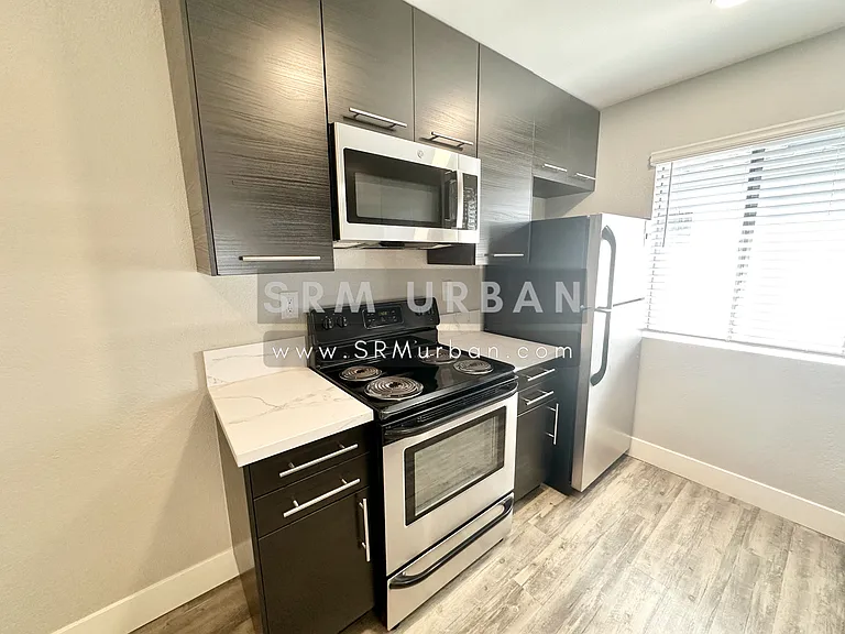 4123 30th St #6 — Photo 4
