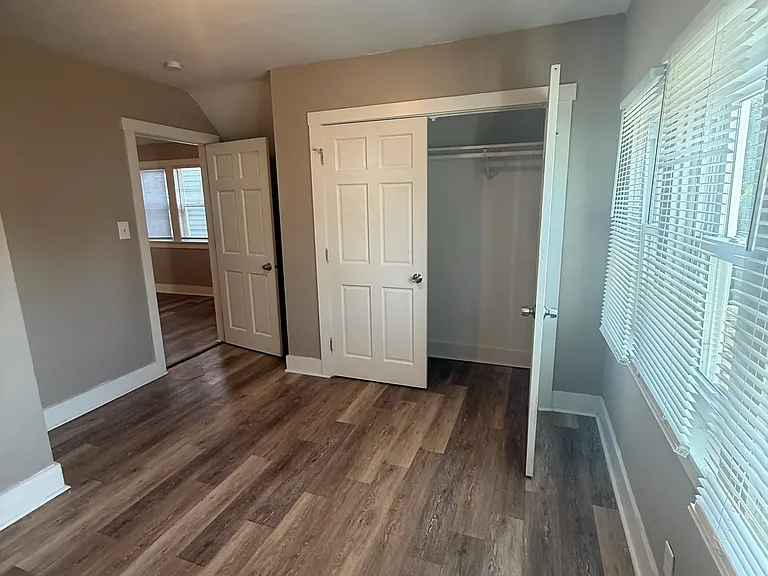 134 E Concordia Ave #B — Photo 7