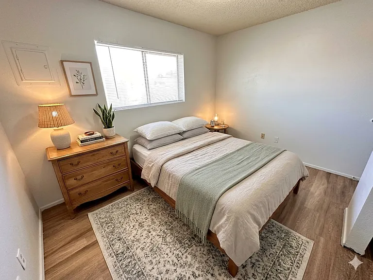 3417 Aztec Road NE — Photo 19