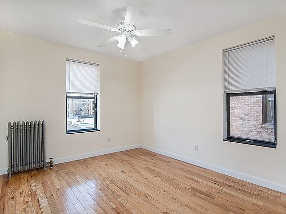 4th image of 611 W 171st St APT 22B