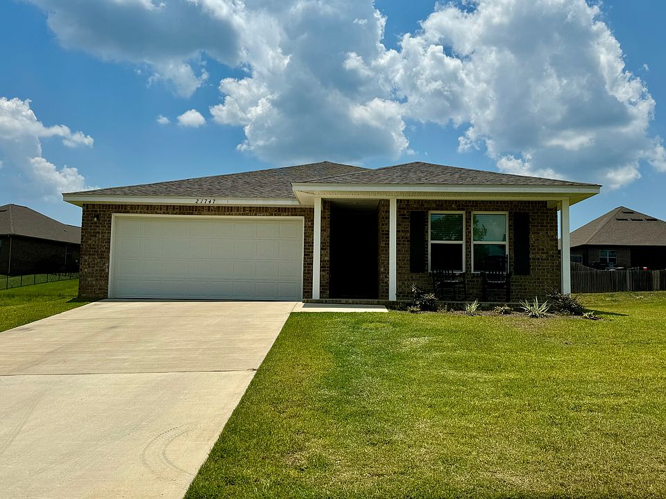 1st image of 21747 Sutherland Cir