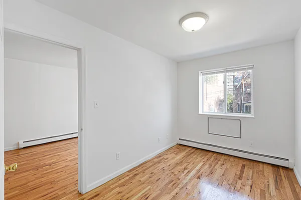 Rented by Nest Seekers International | media 4