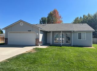 7087 E Strafford Ln, Nampa, ID 83687