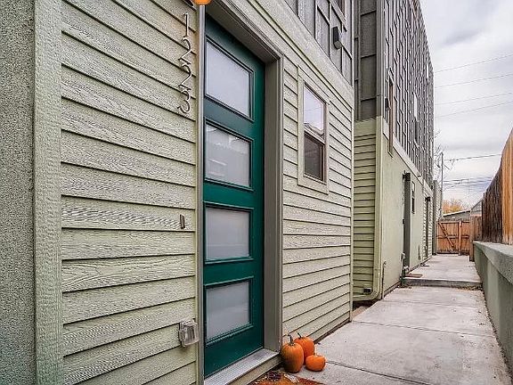 3rd image of 1223 N Perry St