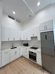 Rented by Artifact.co