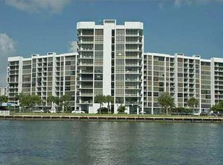 400 Leslie Dr APT 224, Hallandale Beach, FL 33009