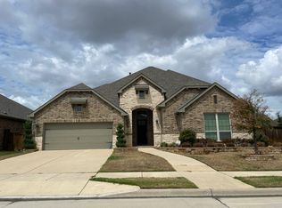 633 Loxley Ln, Fort Worth, TX 76131