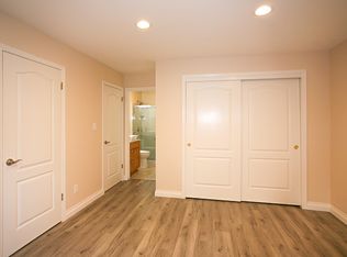 570 Oxford Ave APT C, Palo Alto, CA 94306
