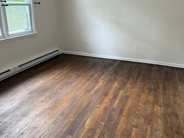 77 W New St #A