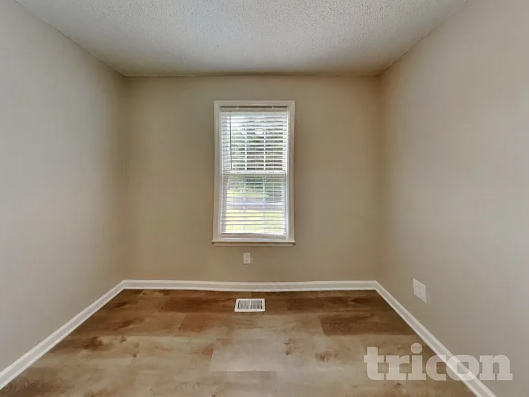 153 Cambridge Elm Dr — Photo 18