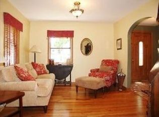 281 E Wilson St, Elmhurst, IL 60126