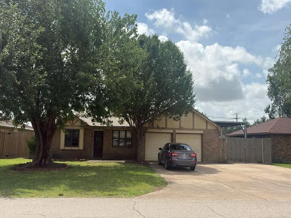 2006 Kingsdale Dr, Deer Park, TX 77536
