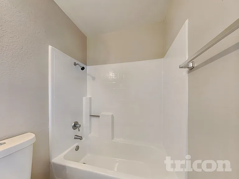 105 S Lamarr St — Photo 8