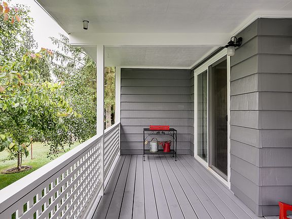 Wrap around porch