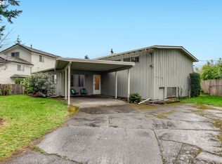 12340 NE Hassalo St, Portland, OR