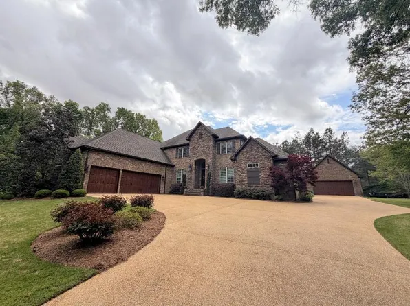 161 Old Payne Pl, Saltillo, MS 38866