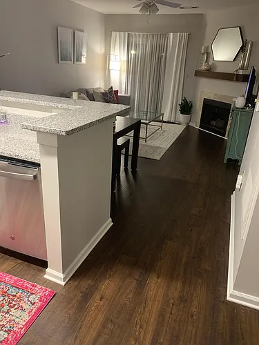 12915 Alton Sq Photo 1