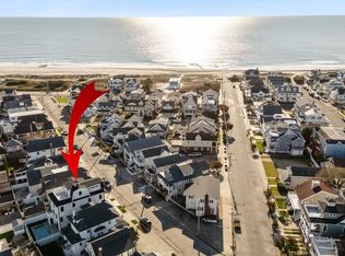 14 Gardens Rd, Ocean City, NJ 08226