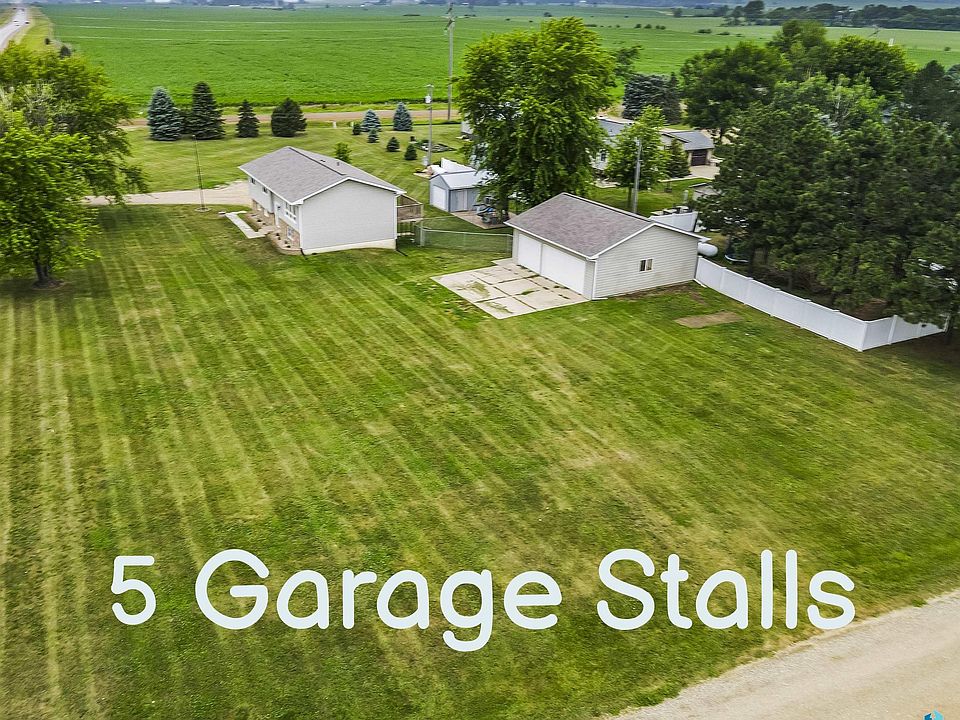 1st image of 46704 265th St