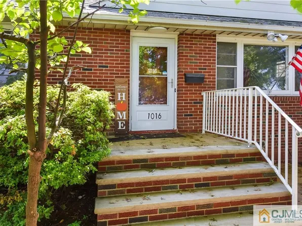 1016 Central Ave, Highland Park, NJ 08904
