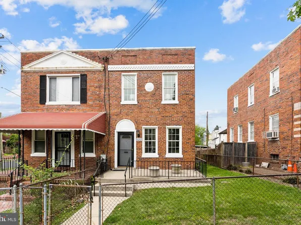 6202 5th St NW, Washington, DC 20011