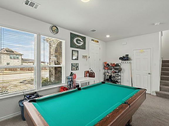 3rd image of 2800 Weston Rd