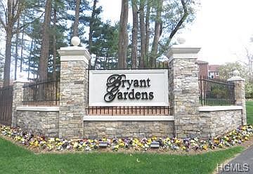 1st image of 9 Bryant Cres APT 2I