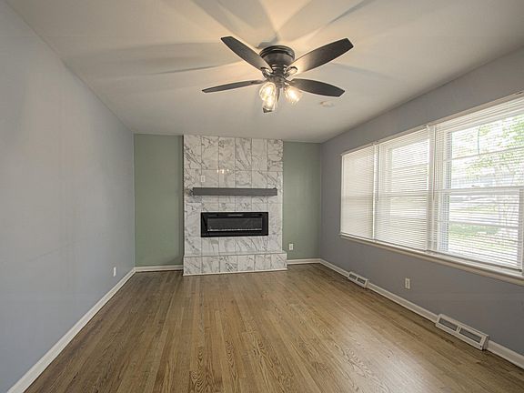 3rd image of 8109 E 100th St