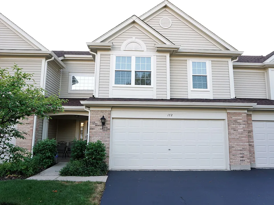172 Crescent Ln