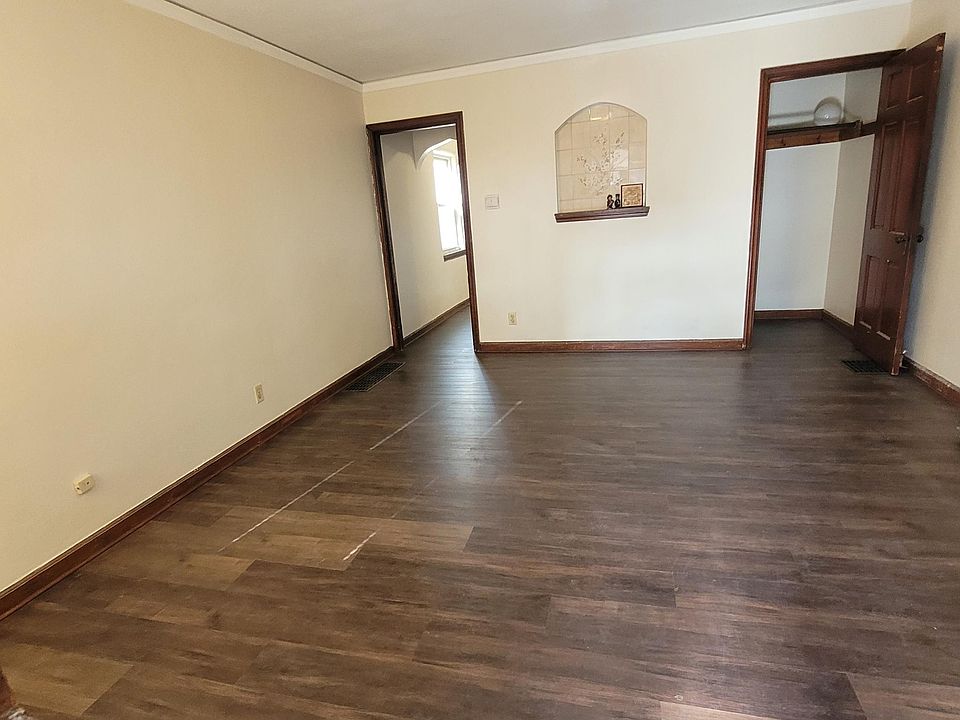 1st image of 161 E Hillcrest Ave #161