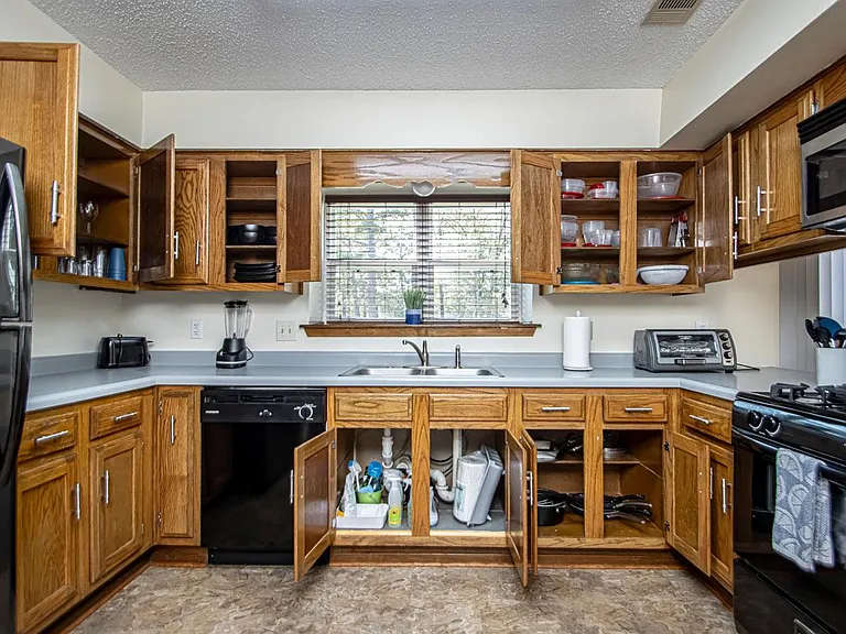 101 Bearskin Dr — Photo 14