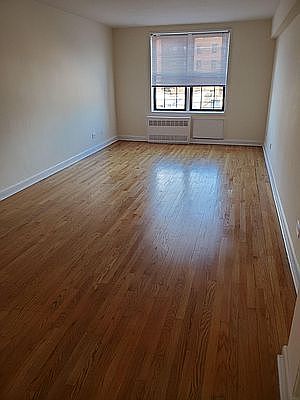 2nd image of 4850 38th St APT 5c