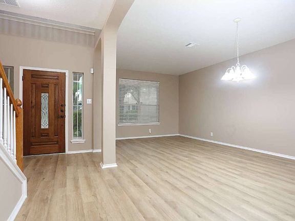 5th image of 14514 Redwood Valley