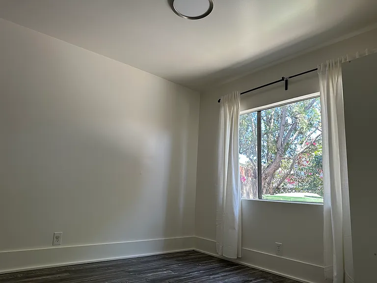 5156 Range View Ave — Photo 8